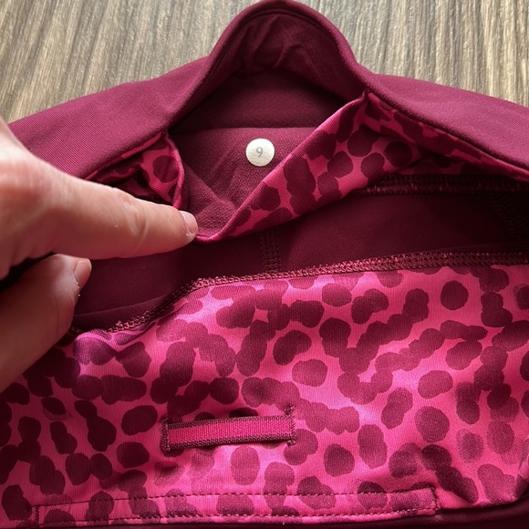 LULULEMON Maroon Leggings - Picture 12 of 17